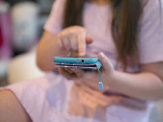 Uso de celular em sala de aula é proibido em Tupã